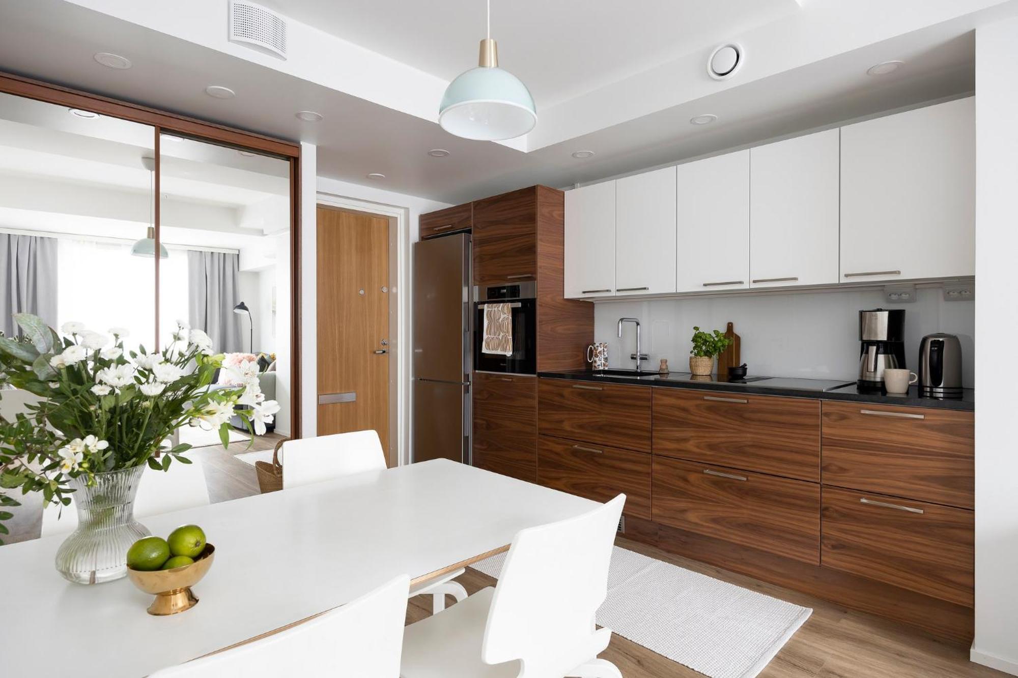 Stylish Flat In Trendy Kallio Helsinki Exterior foto